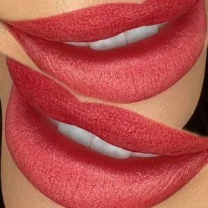 Lip Blush & Dark Lips